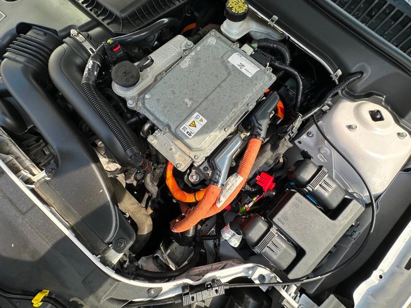 2019 Ford Fusion Hybrid SEL FWD - 22883874 - 24