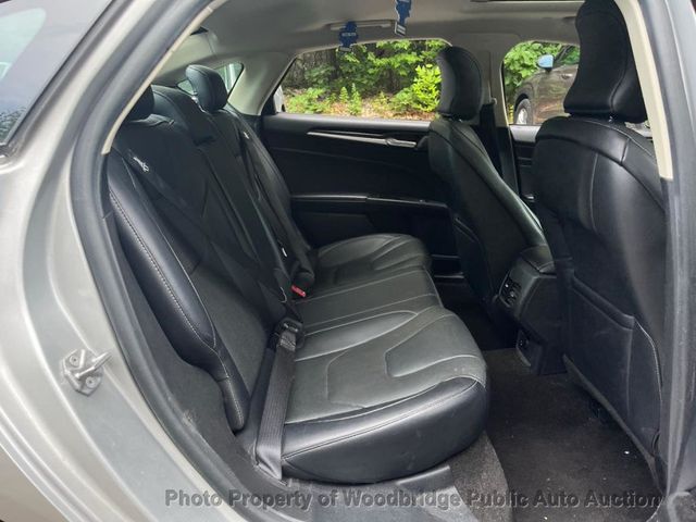 2019 Ford Fusion Hybrid Titanium FWD - 23052567 - 9