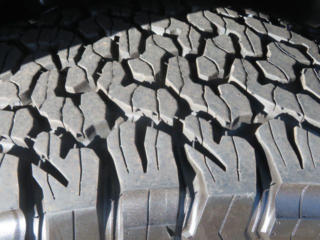 2019 Ford F-150 1OWNER AZ RAPTOR CREWCAB EXTRA CLEAN LEATHER BLACK BEAUTY  - 22932928 - 14