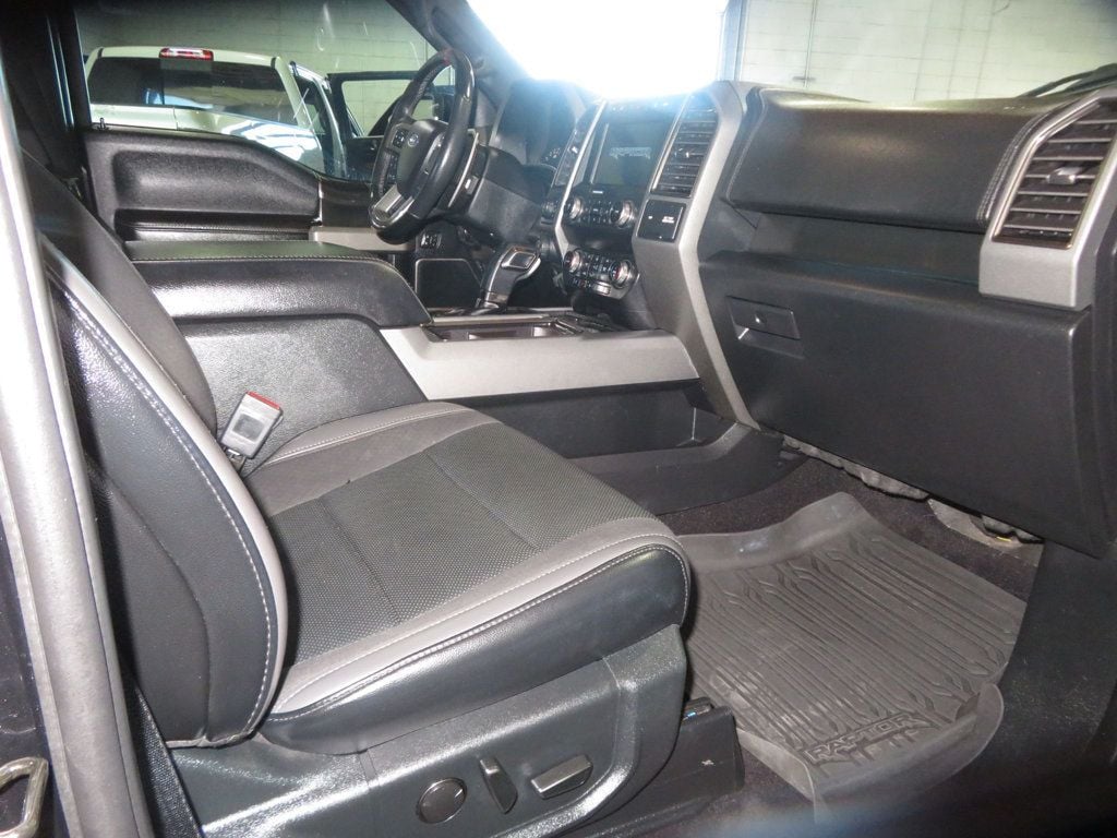 2019 Ford F-150 1OWNER AZ RAPTOR CREWCAB EXTRA CLEAN LEATHER BLACK BEAUTY - 22932928 - 32