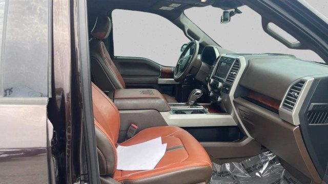 2019 Ford F-150 King Ranch - 23033051 - 19