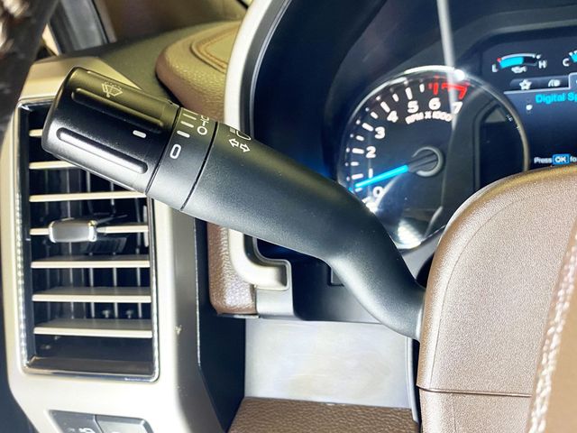 2019 Ford F-150 King Ranch 4WD SuperCrew 5.5' Box - 22915828 - 35