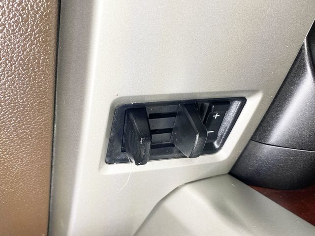 2019 Ford F-150 King Ranch 4WD SuperCrew 5.5' Box - 22915828 - 42