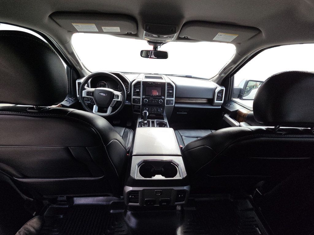 Ford F-150 photo 11