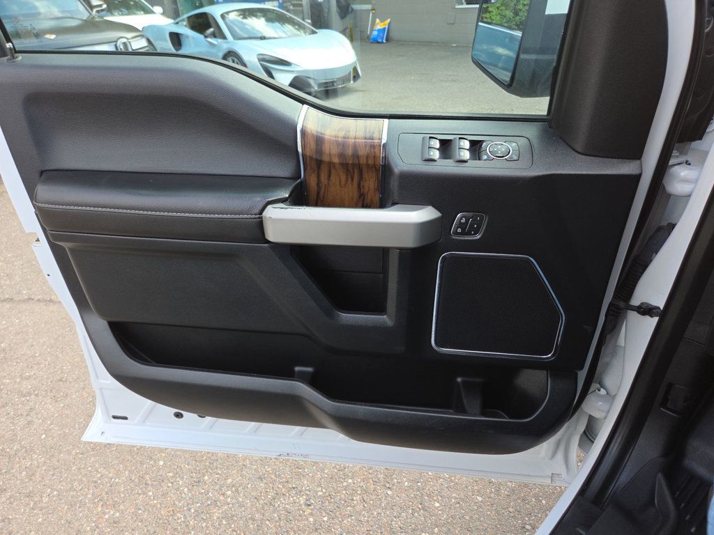 Ford F-150 photo 18