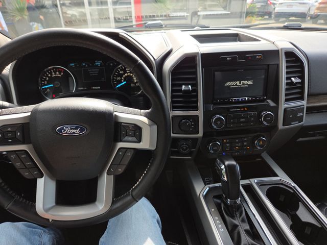 2019 Ford F-150 Lariat - 23082322 - 27