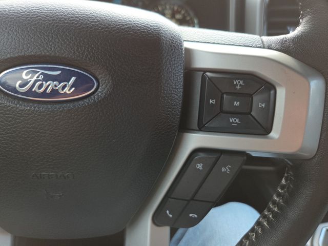 2019 Ford F-150 Lariat - 23082322 - 30