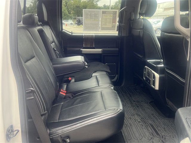 2019 Ford F-150 Lariat photo 18