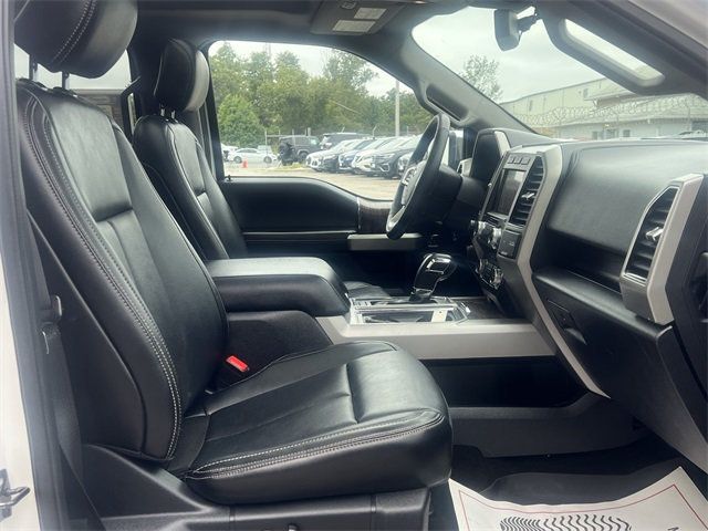 2019 Ford F-150 Lariat photo 19