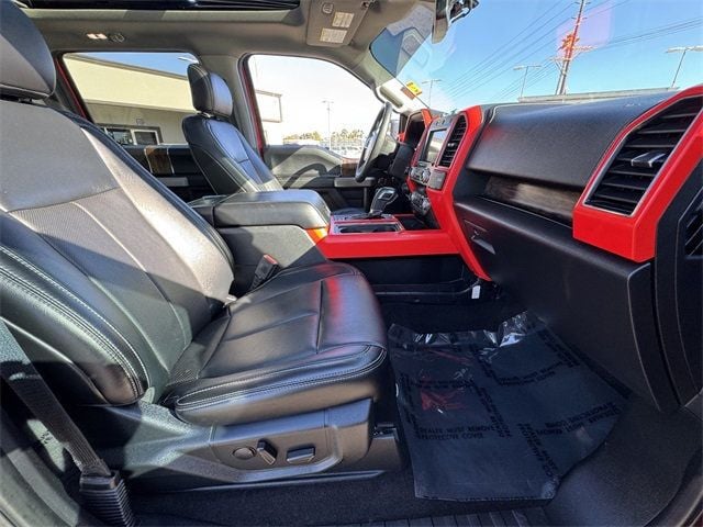 2019 Ford F-150 Lariat - 22667535 - 15