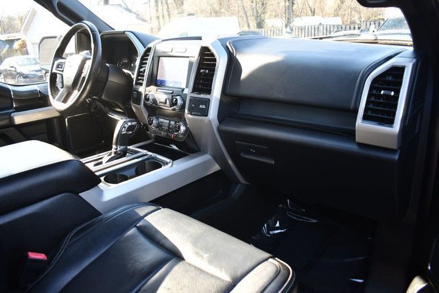 2019 Ford F-150 LARIAT 4WD SuperCrew 5.5' Box - 22958455 - 30