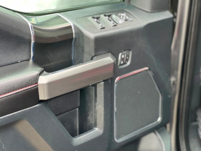 2019 Ford F-150 LARIAT 4WD SuperCrew 5.5' Box - 22850526 - 15