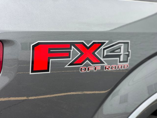 2019 Ford F-150 LARIAT 4WD SuperCrew 5.5' Box - 22850526 - 33