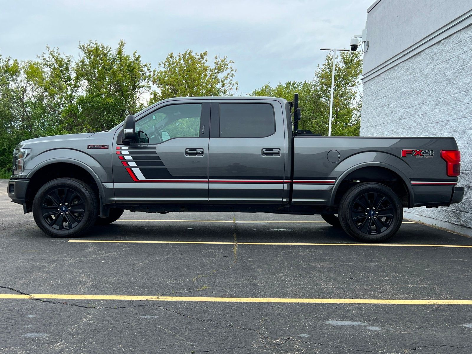 2019 Ford F-150 Lariat photo 4