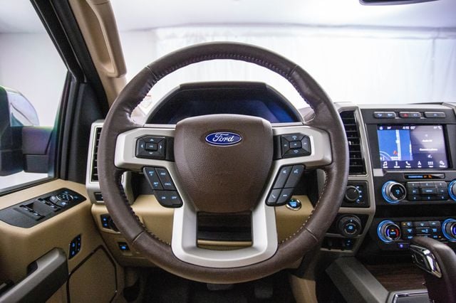 2019 Ford F-150 LARIAT 4WD SuperCrew 5.5' Box - 22985879 - 47