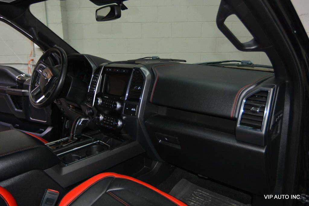 2019 Ford F-150 LARIAT 4WD SuperCrew 5.5' Box - 22961396 - 11