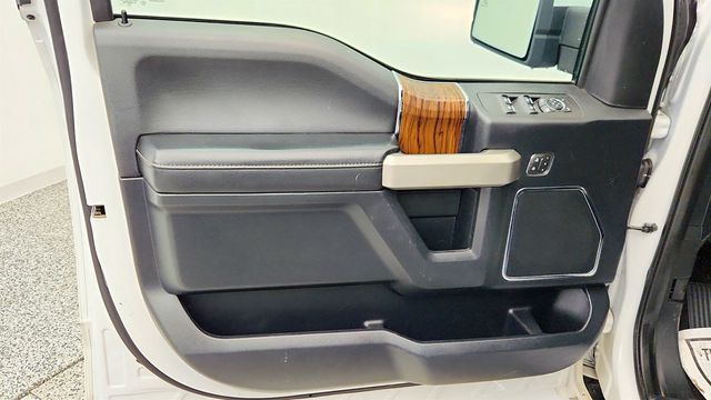 2019 Ford F-150 LARIAT 4WD SuperCrew 5.5' Box - 23008093 - 9