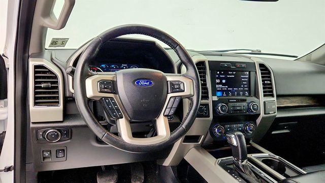2019 Ford F-150 LARIAT 4WD SuperCrew 5.5' Box - 23008093 - 11