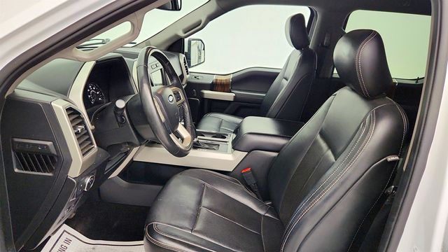 2019 Ford F-150 LARIAT 4WD SuperCrew 5.5' Box - 23008093 - 19