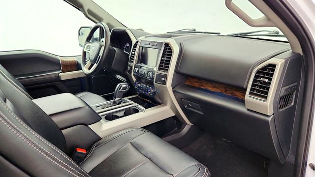 2019 Ford F-150 LARIAT 4WD SuperCrew 5.5' Box w/ Voice-Activated Navigation - 23008093 - 24