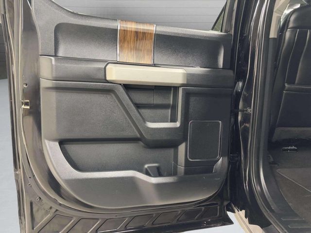 2019 Ford F-150 Lariat 4x4 4dr SuperCrew 5.5 ft. SB - 22947858 - 17