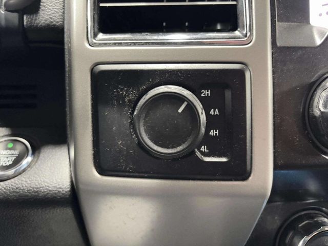 2019 Ford F-150 Lariat 4x4 4dr SuperCrew 5.5 ft. SB - 22947858 - 31