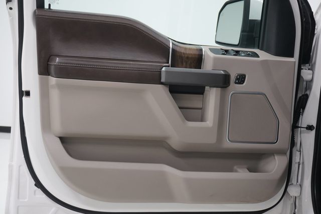 2019 Ford F-150 Limited 4WD SuperCrew 5.5' Box - 22967161 - 11