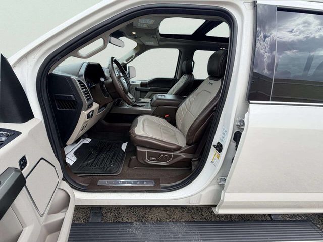 2019 Ford F-150 Limited 4WD SuperCrew 5.5' Box - 23012257 - 19