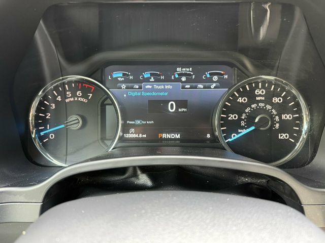 2019 Ford F-150 Local Trade/Heated&CooledSeats/Appearance Pkg/Blind Spot Monitor - 23070971 - 19