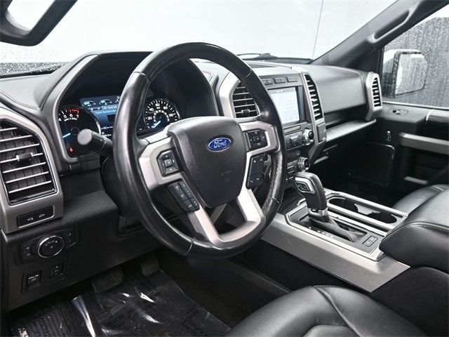 2019 Ford F-150 Platinum photo 4