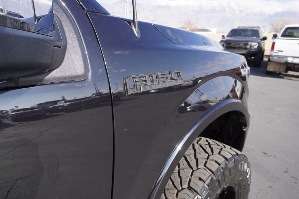 2019 Ford F-150 PLATINUM - 22951243 - 17