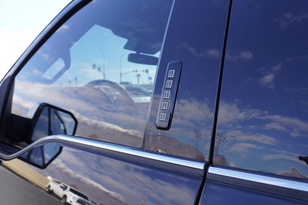 2019 Ford F-150 PLATINUM - 22951243 - 18