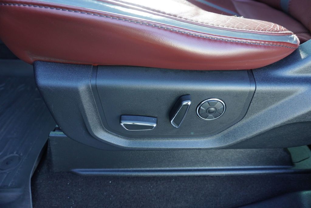 2019 Ford F-150 PLATINUM - 22951243 - 27