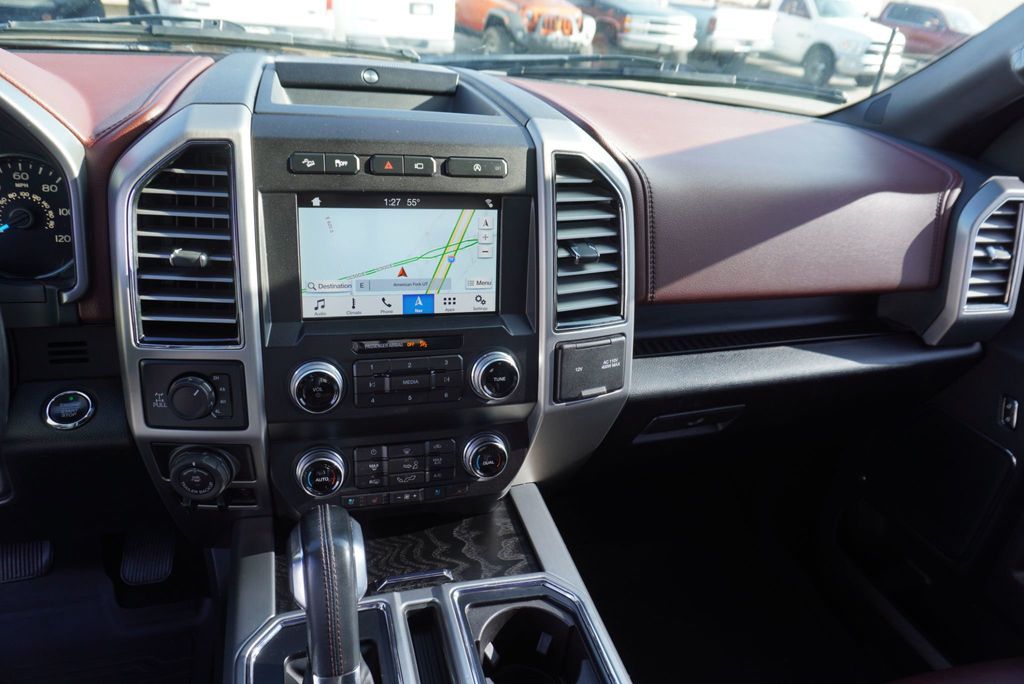 2019 Ford F-150 PLATINUM - 22951243 - 32