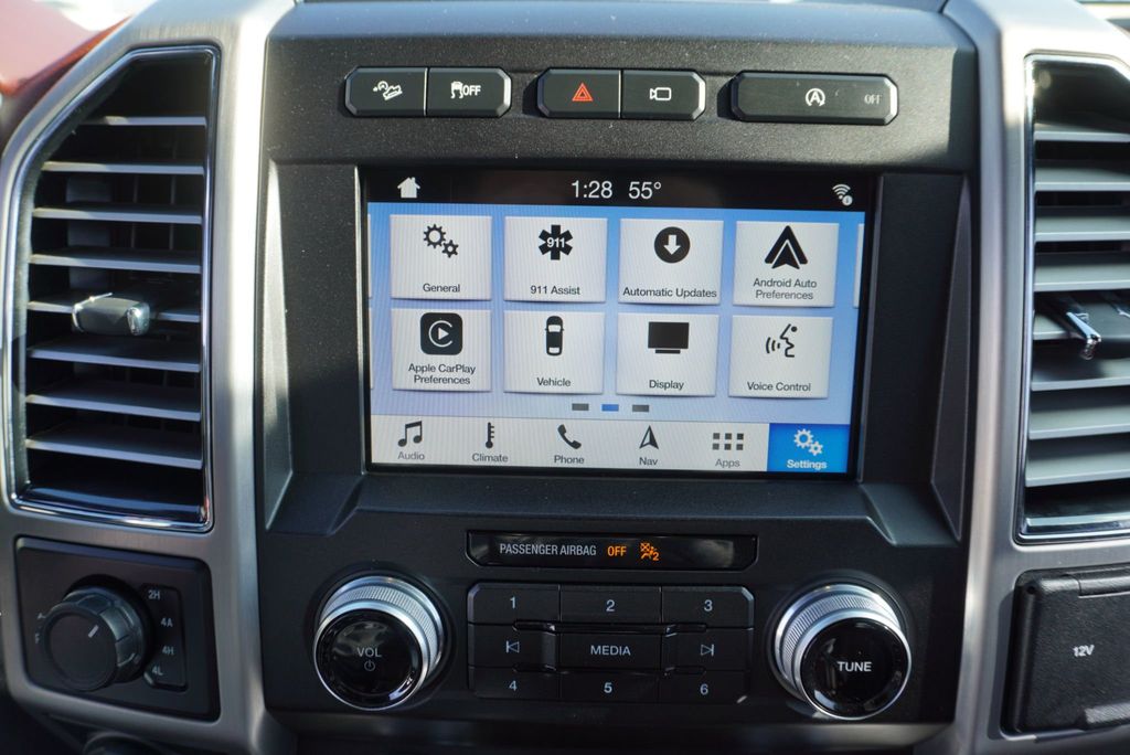 2019 Ford F-150 PLATINUM - 22951243 - 40