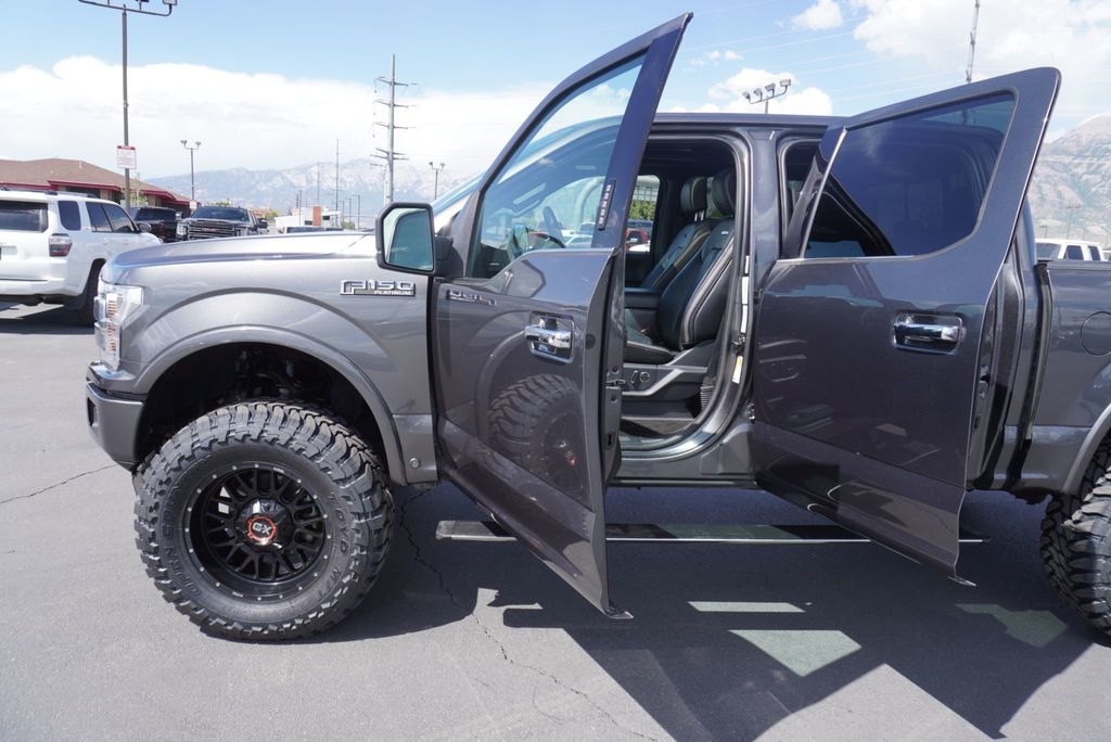 2019 Ford F-150 PLATINUM - 23050512 - 23