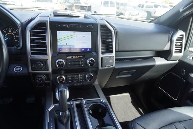 2019 Ford F-150 PLATINUM - 23050512 - 32