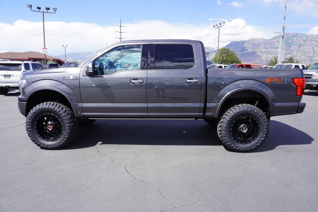 2019 Ford F-150 PLATINUM - 23050512 - 8