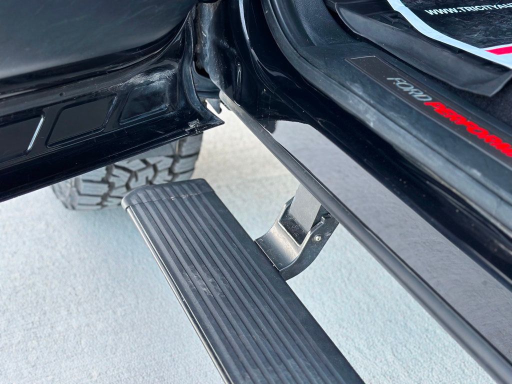 2019 Ford F-150 Platinum 4WD SuperCrew 5.5' Box - 22383494 - 11
