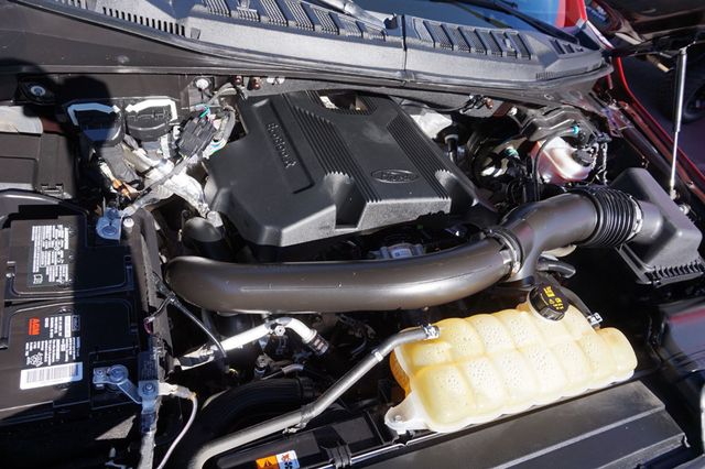 2019 Ford F-150 PLATINUM, 4X4, PREMIUM WHEELS, LOW MILES, PANO MOON ROOF,LEATHER - 22949429 - 8