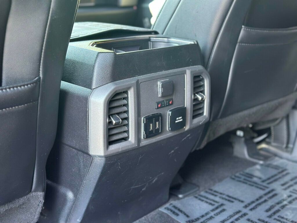 2019 Ford F-150 Raptor photo 16