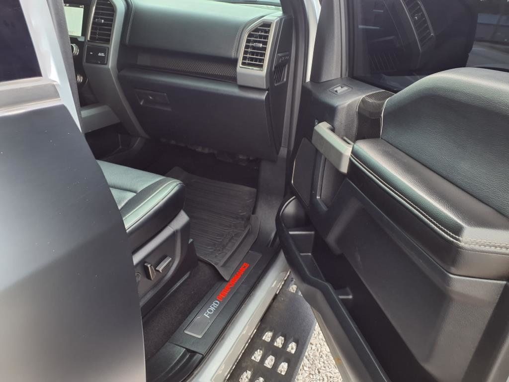 2019 Ford F-150 Raptor 4WD SuperCrew 5.5' Box - 22884155 - 24