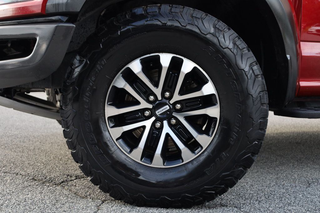 2019 Ford F-150 Raptor photo 3