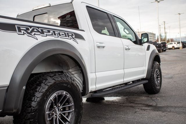 2019 Ford F-150 Raptor 4WD SuperCrew 5.5' Box - 22682584 - 31