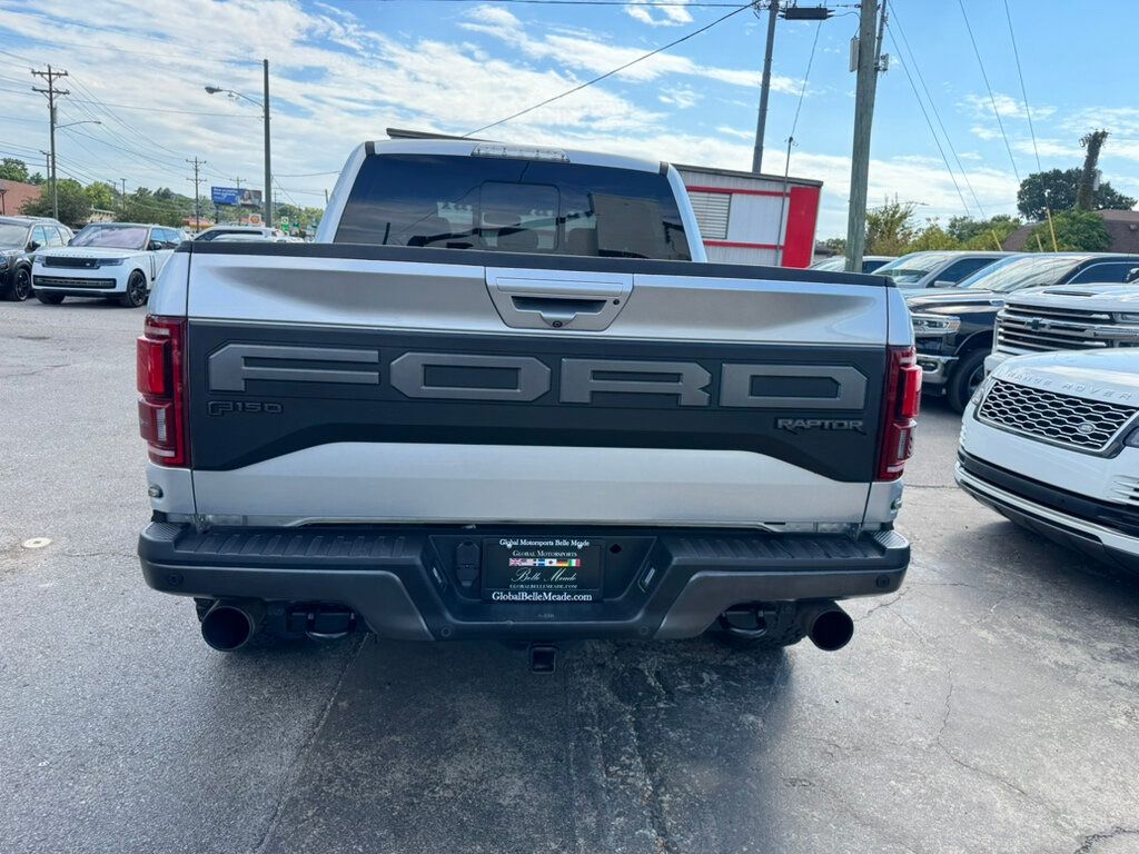 2019 Ford F-150 Raptor photo 3