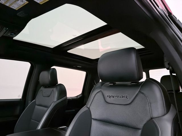 2019 Ford F-150 Raptor SuperCrew 4WD - 22927433 - 18