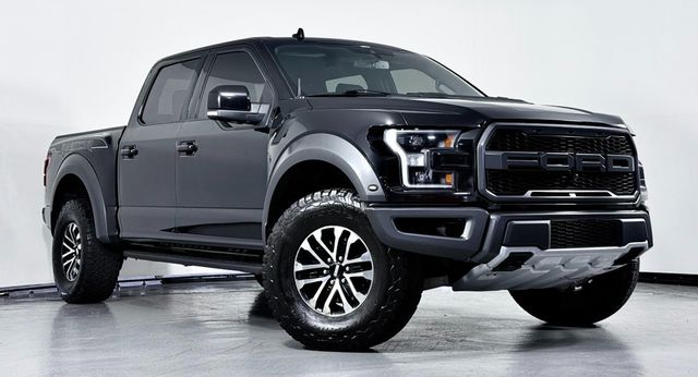 2019 Ford F-150 Raptor SuperCrew 4WD - 22927433 - 1