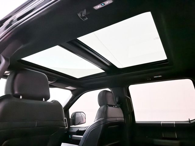 2019 Ford F-150 Raptor SuperCrew 4WD - 22927433 - 25