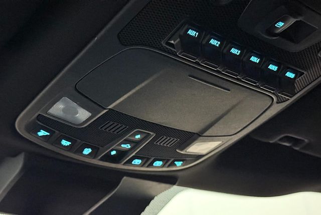 2019 Ford F-150 Raptor SuperCrew 4WD - 22927433 - 46