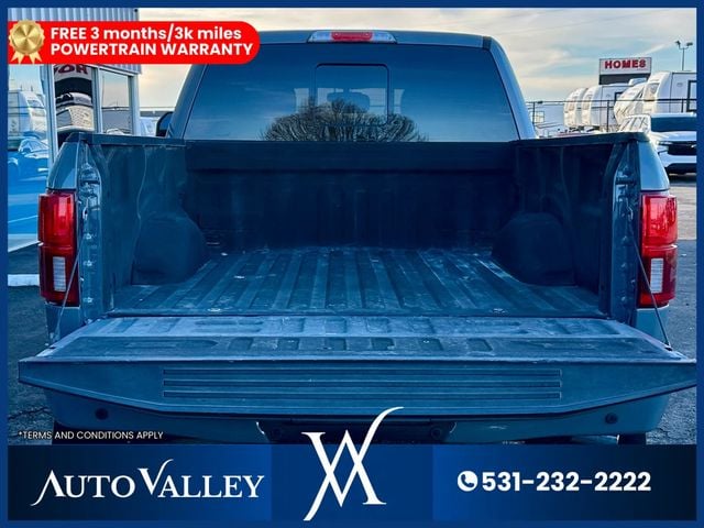 2019 Ford F-150 Supercrew Lariat Pickup 4D 5 1/2 ft - 22964375 - 38